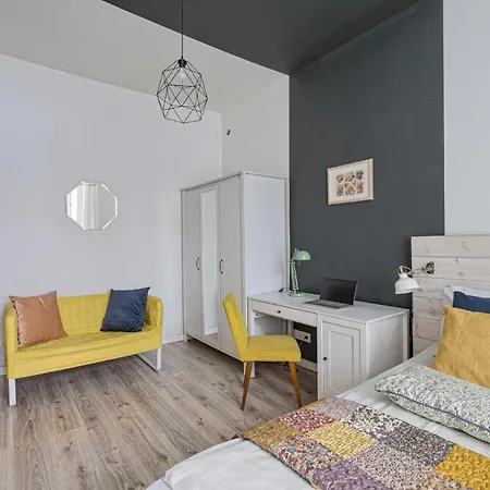 Urban Nest Blich 8 *